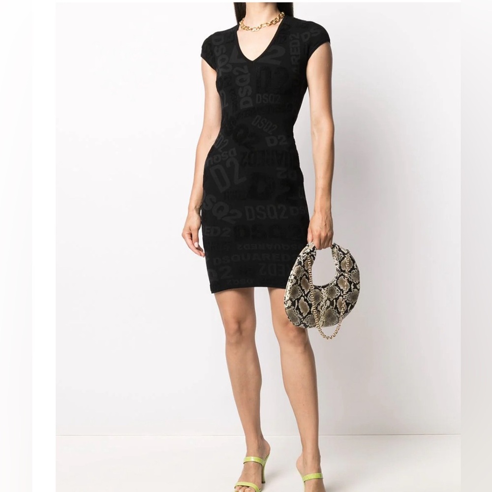BNWT DSQUARED2 chenille logo print dress in small